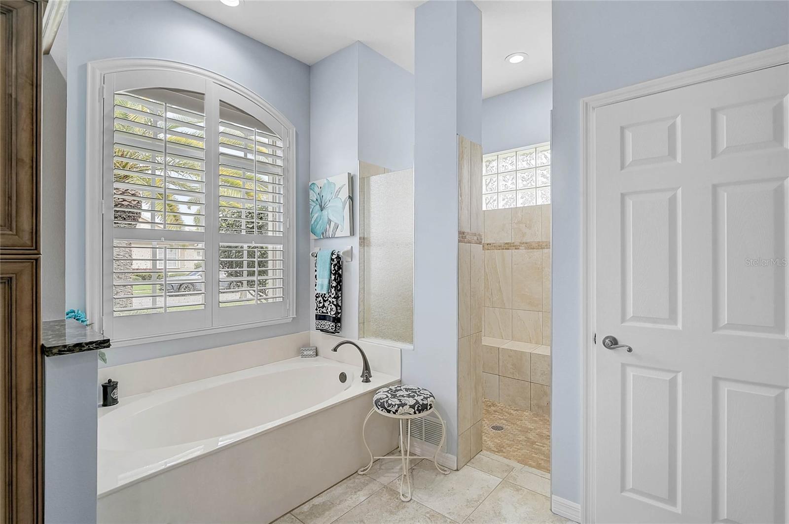 5019 BELLA TERRA DR, VENICE, FL, 34293