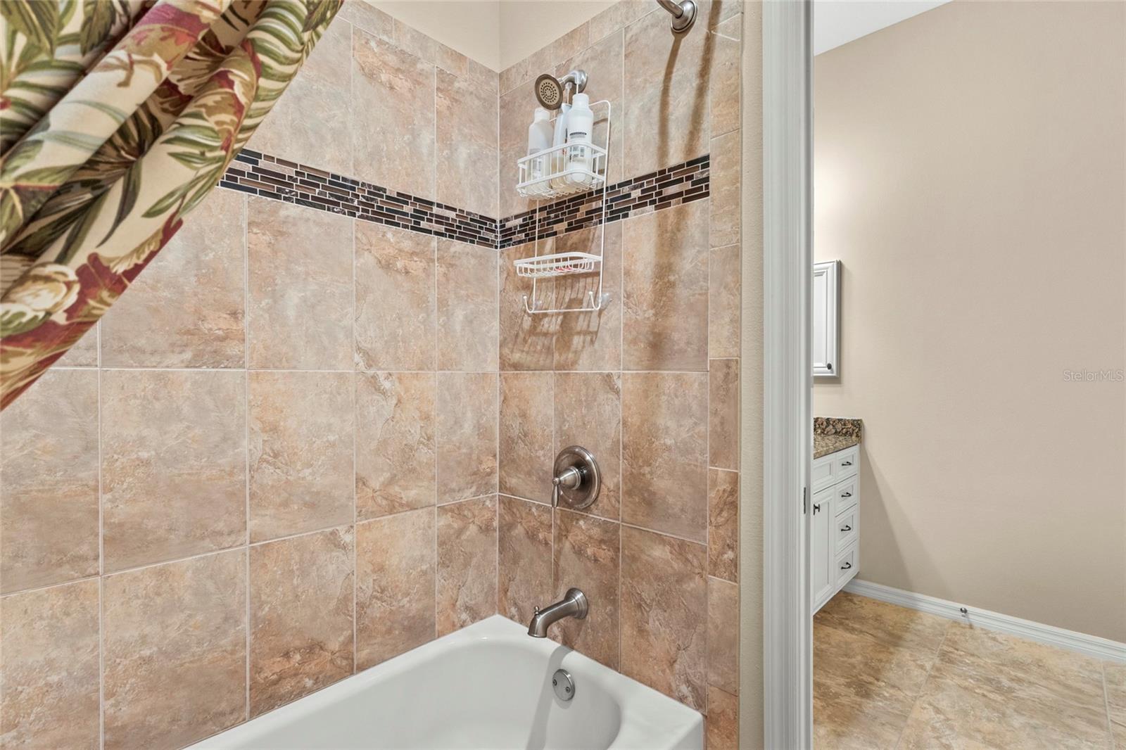 11034 BARNSLEY DR, VENICE, FL, 34293