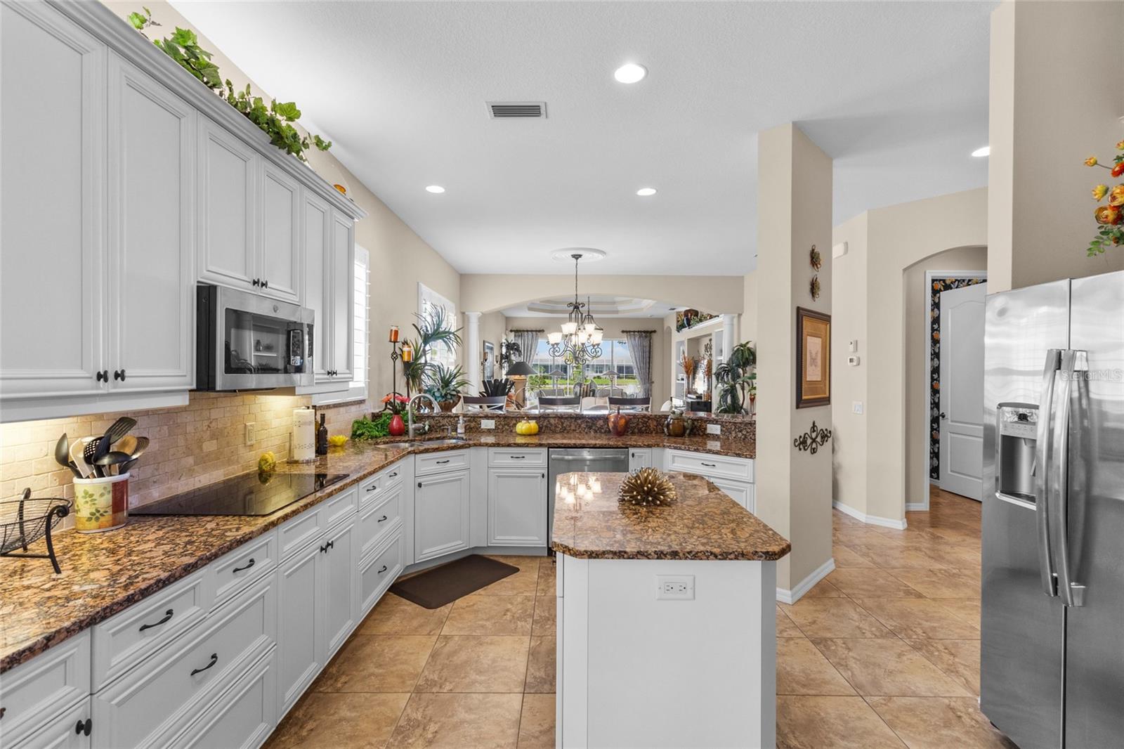 11034 BARNSLEY DR, VENICE, FL, 34293