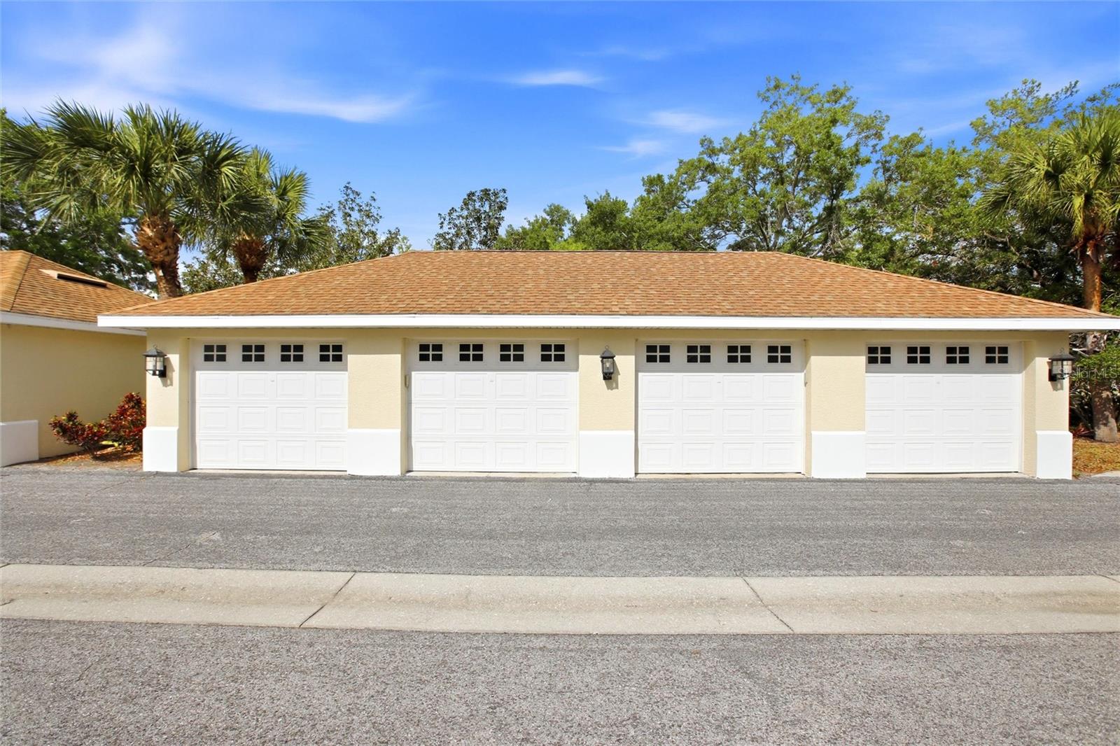 5655 KEY LARGO CT #5655, BRADENTON, FL, 34203
