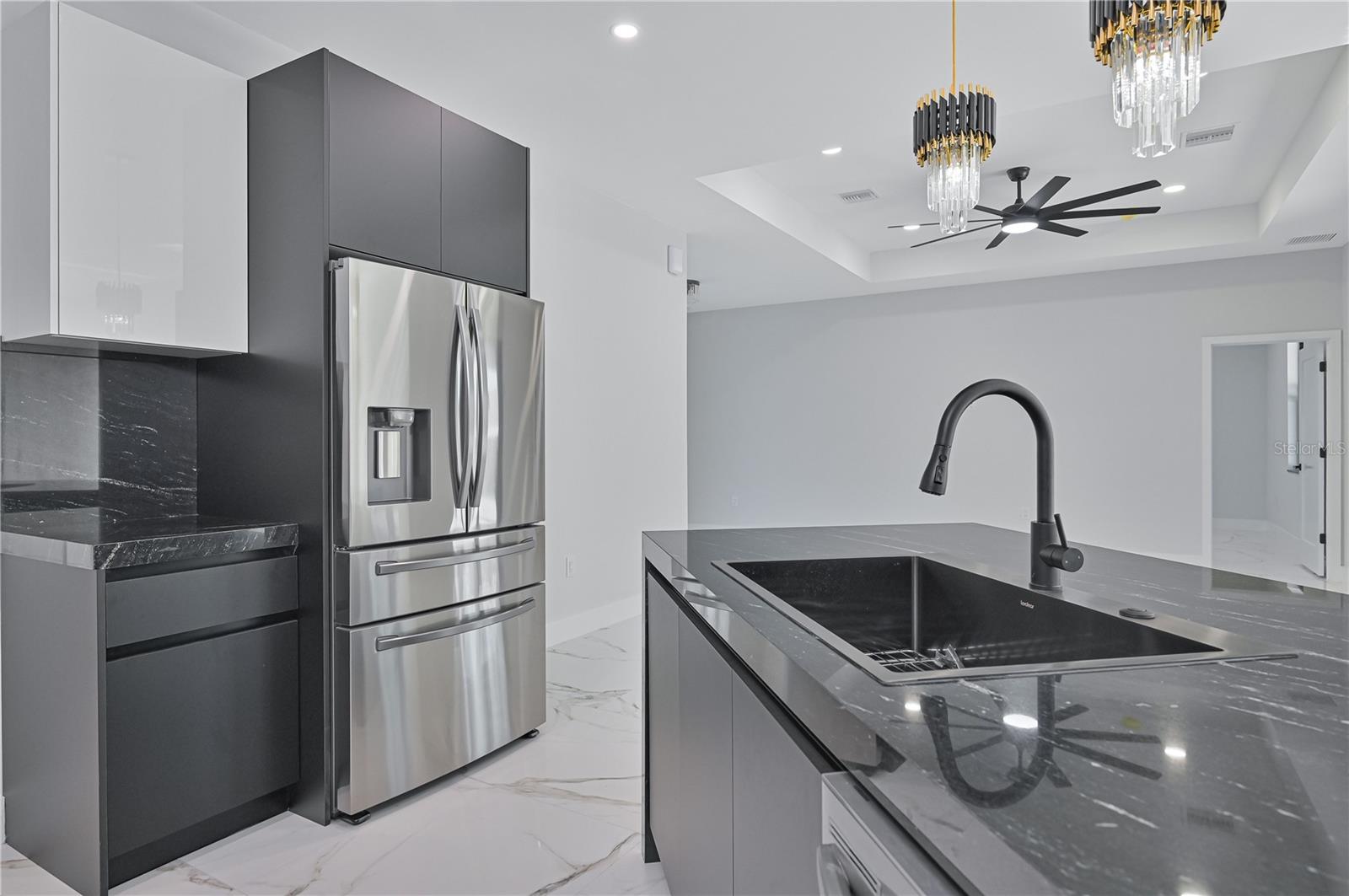 1413 NE 7TH AVE, CAPE CORAL, FL, 33909