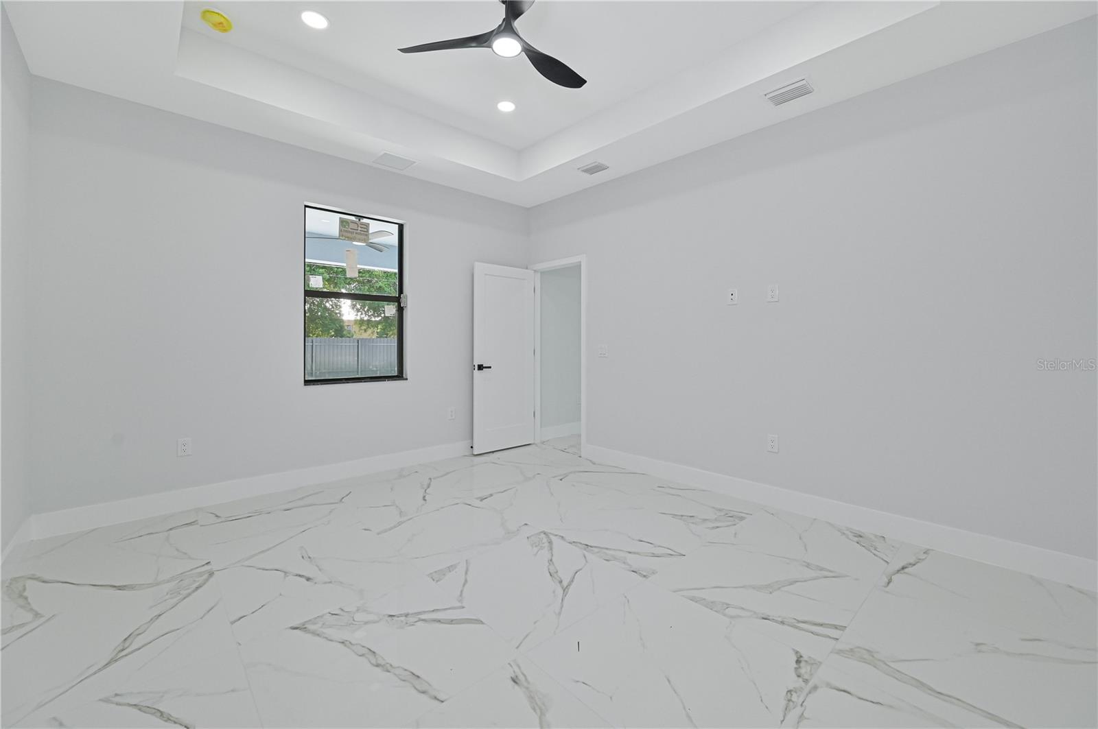 1413 NE 7TH AVE, CAPE CORAL, FL, 33909