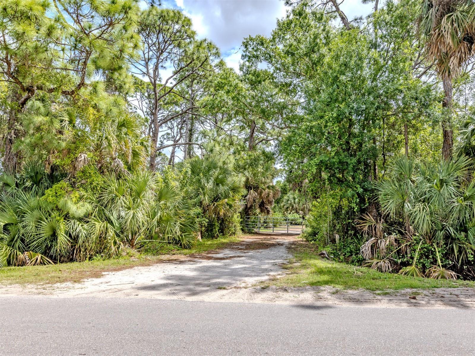 400 S HAVANA RD, VENICE, FL, 34292