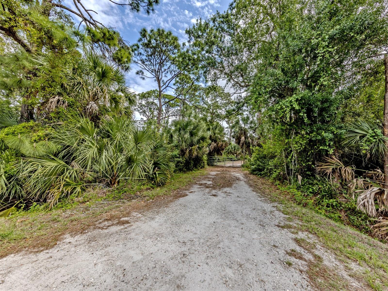 400 S HAVANA RD, VENICE, FL, 34292
