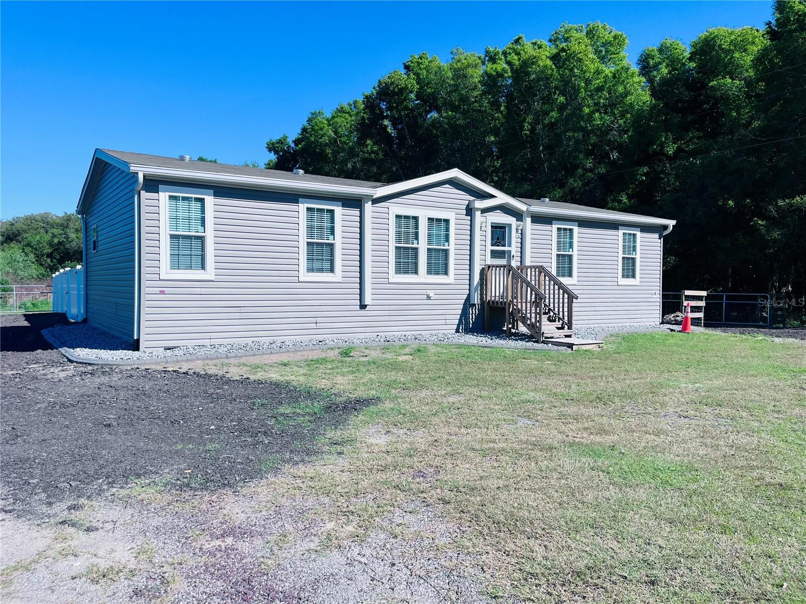 27020 BLOOMFIELD AVE, YALAHA, FL, 34797