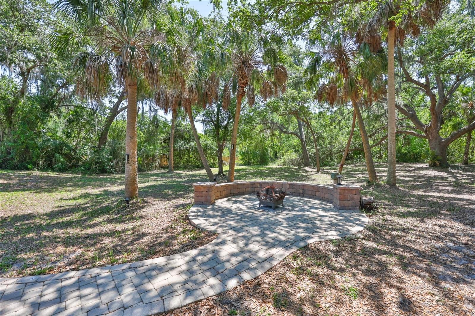 1710 SURREY TRL, WIMAUMA, FL, 33598