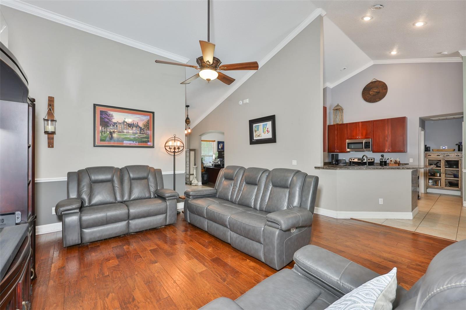 1710 SURREY TRL, WIMAUMA, FL, 33598