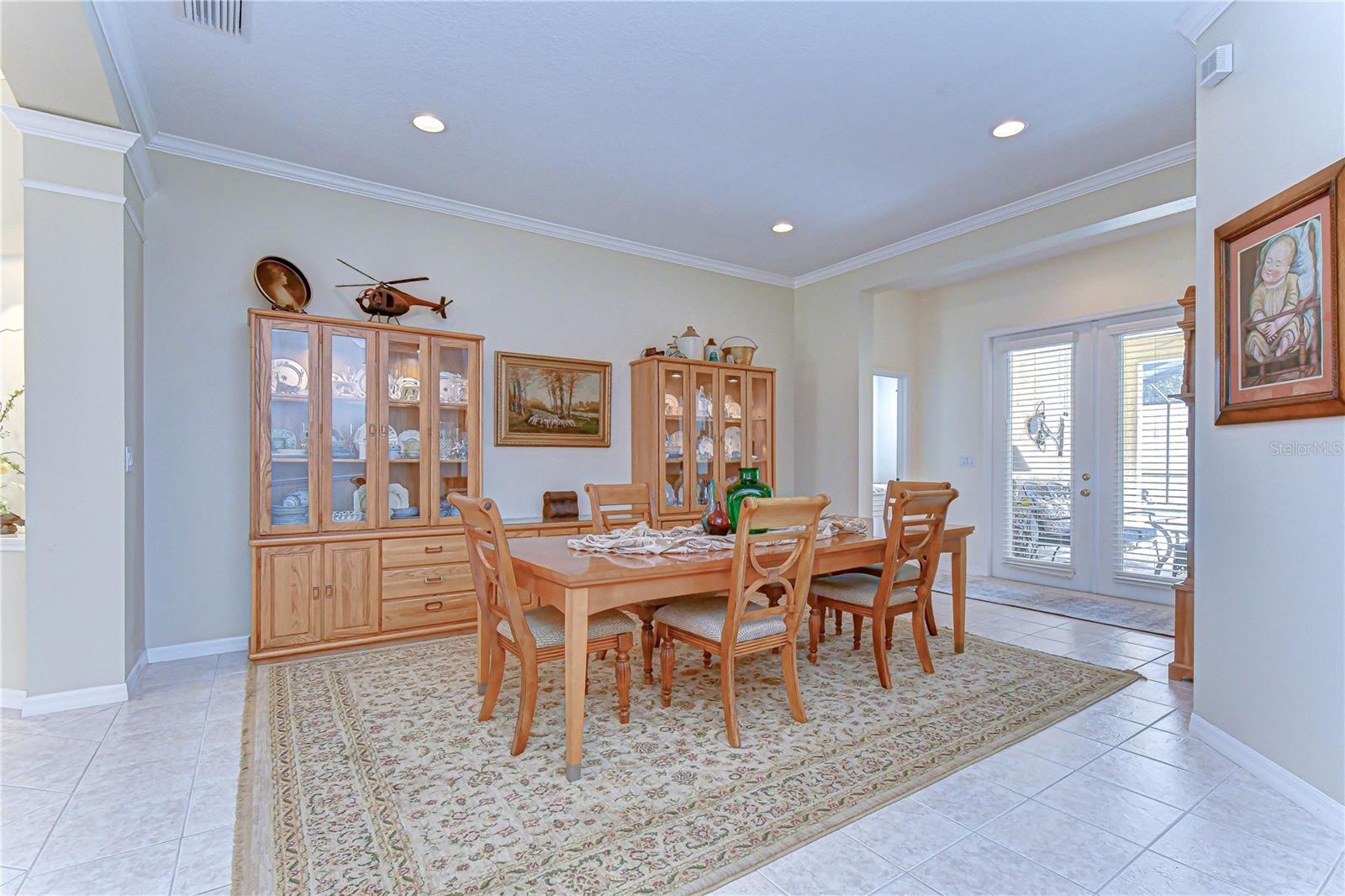 Elegant dining area ideal for gatherings.