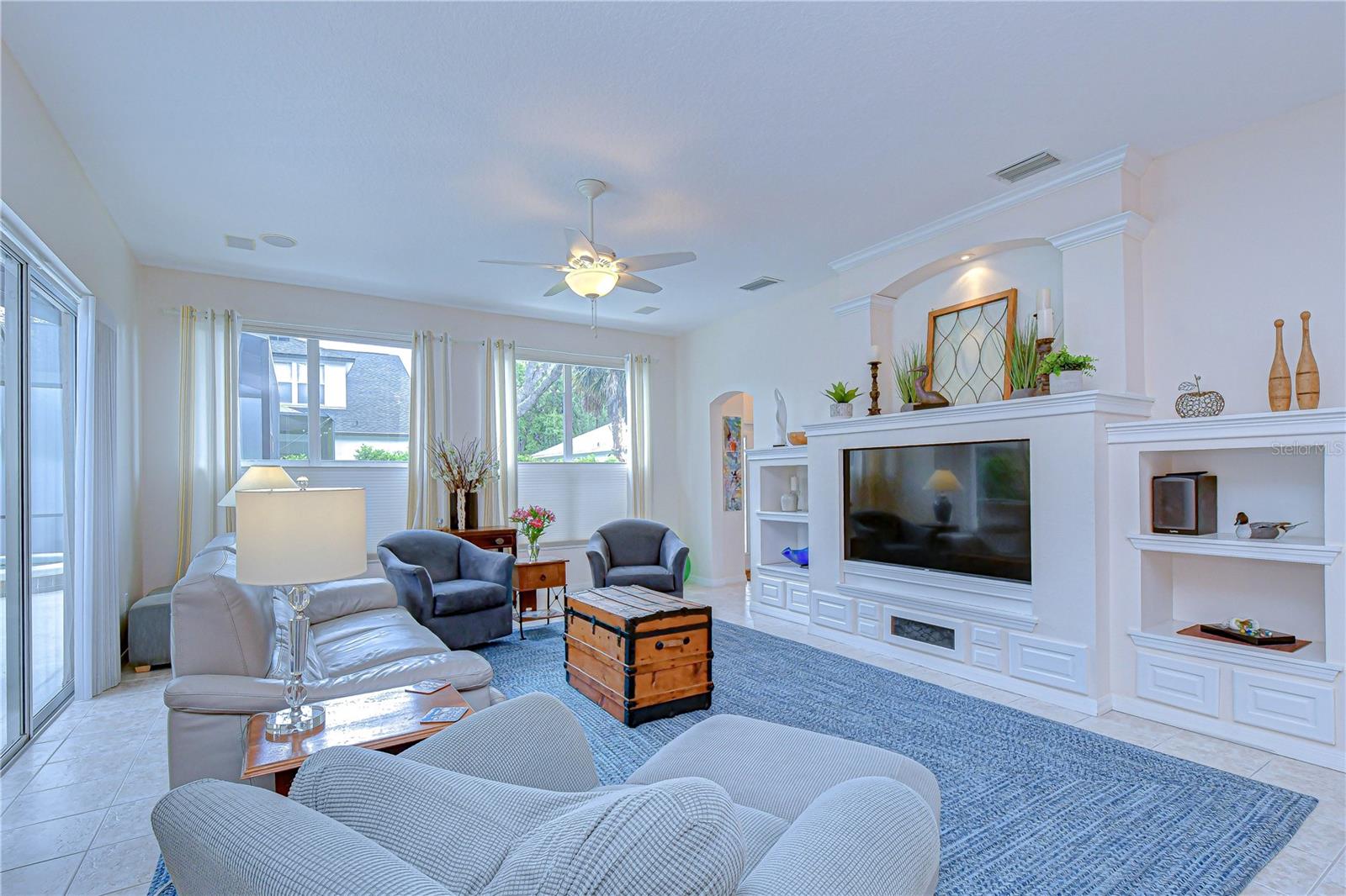 Elegant dining area ideal for gatherings.