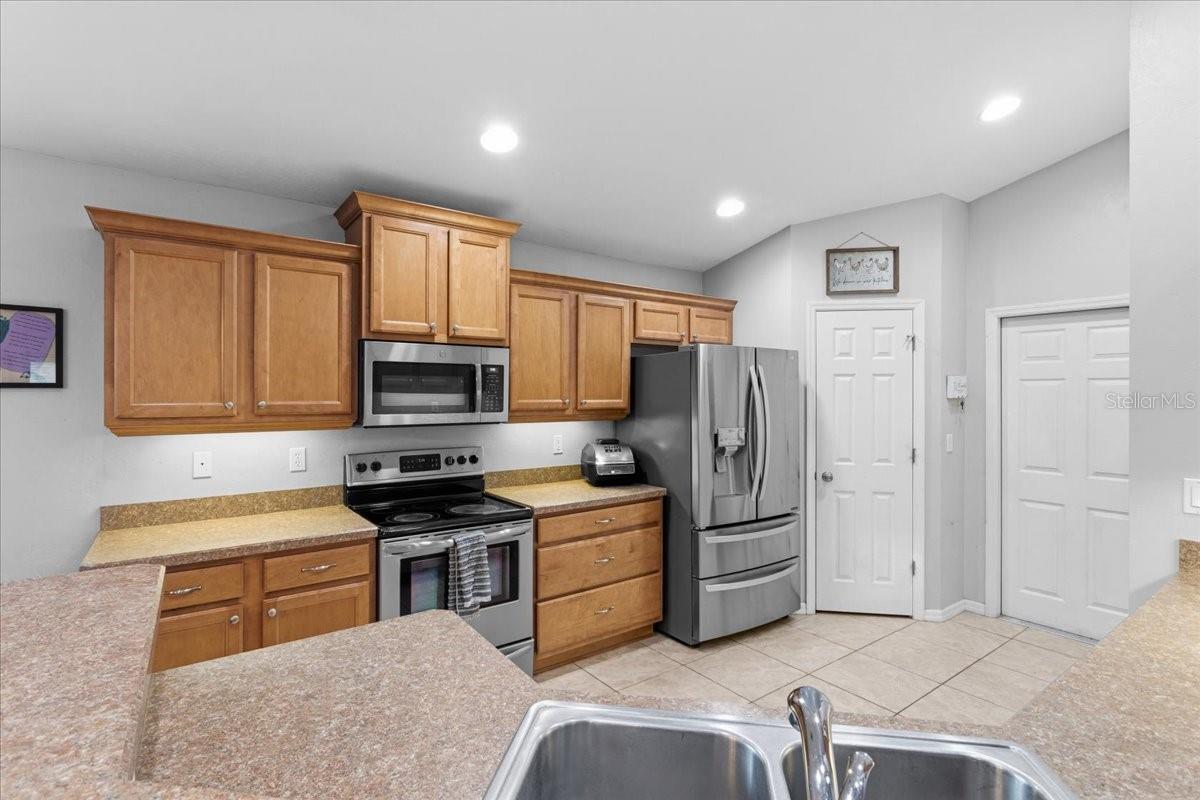 934 NW 255TH WAY, NEWBERRY, FL, 32669