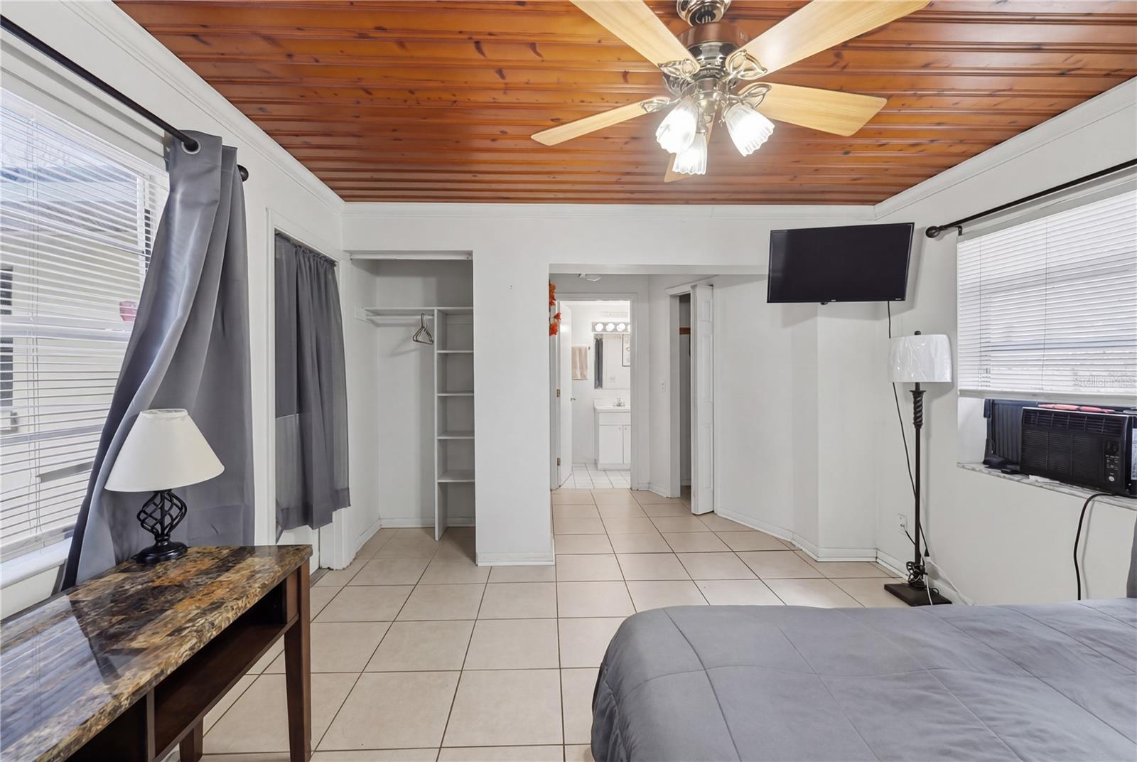 104 11TH ST SE, WINTER HAVEN, FL, 33880