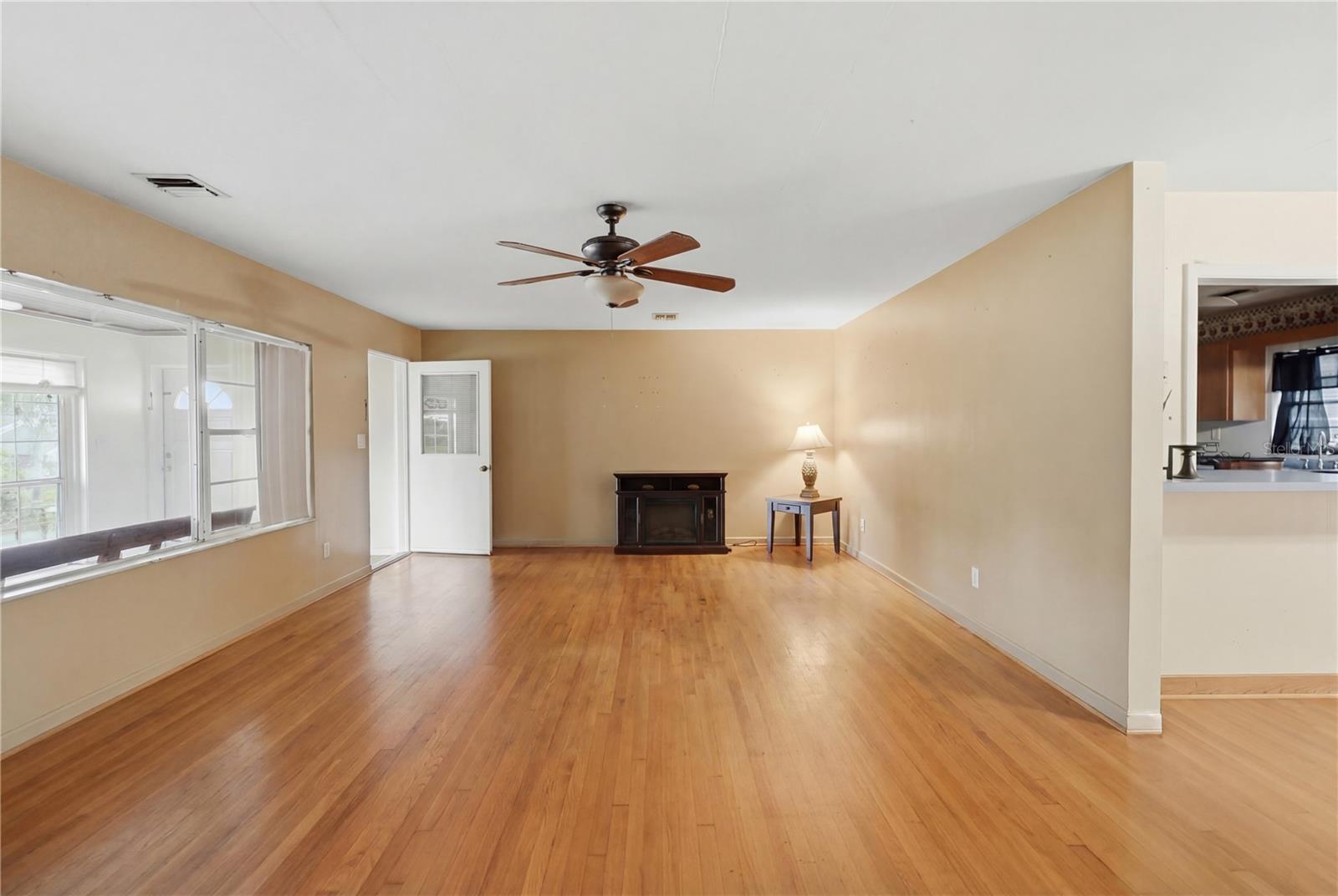 104 11TH ST SE, WINTER HAVEN, FL, 33880