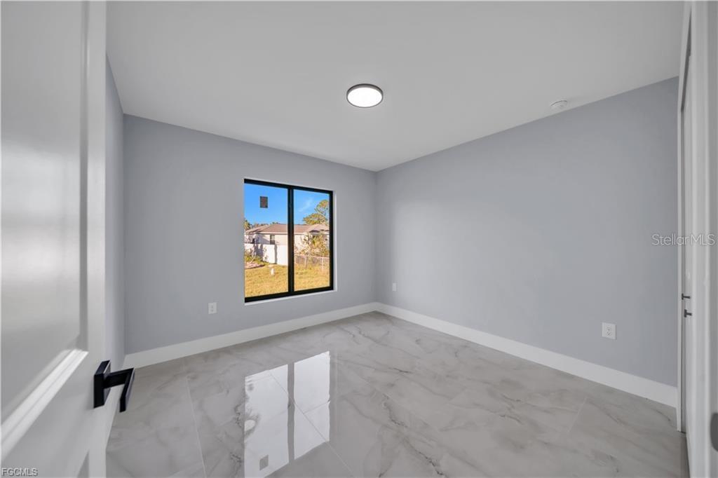 2806 VERA AVE S, LEHIGH ACRES, FL, 33976