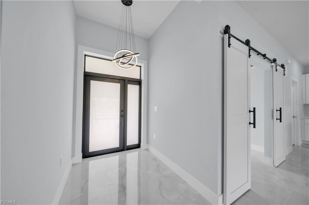 2806 VERA AVE S, LEHIGH ACRES, FL, 33976