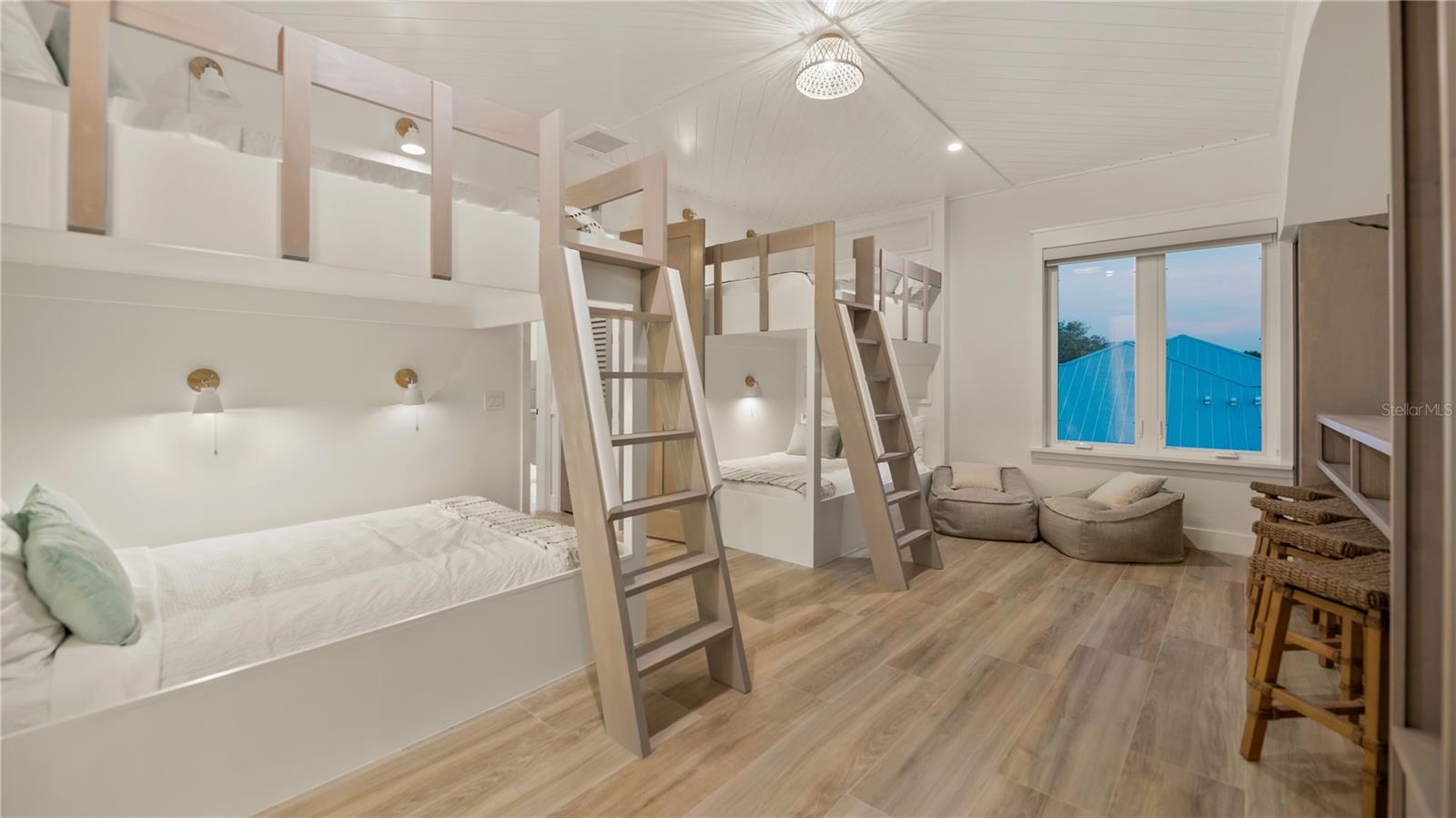 6536 PEACOCK RD, SARASOTA, FL, 34242