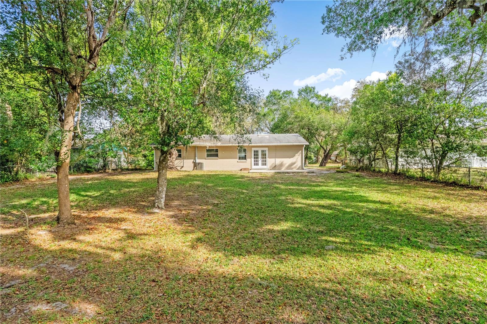 1116 HELEN DR, DELAND, FL, 32720