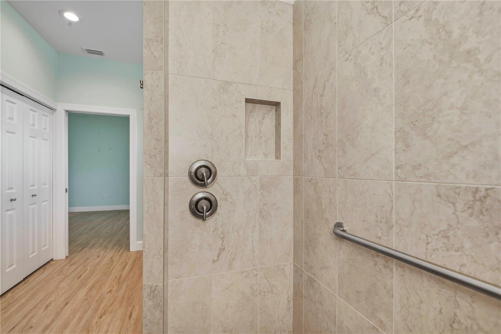 9453 SINGER CIR, PORT CHARLOTTE, FL, 33981