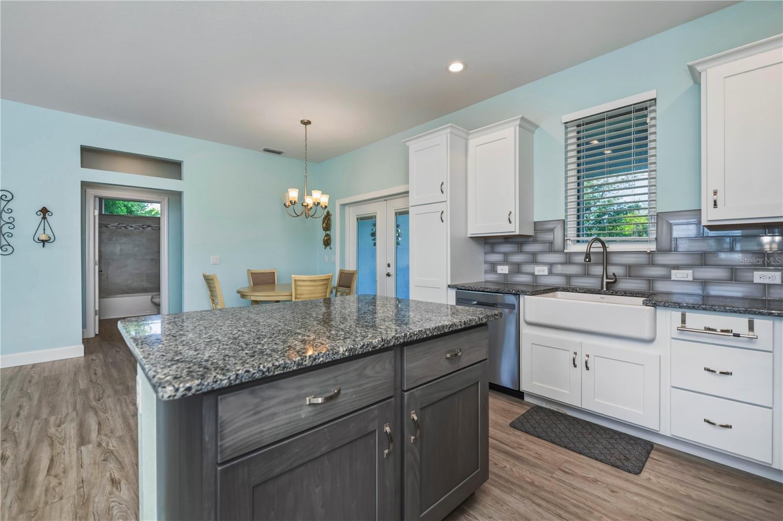 9453 SINGER CIR, PORT CHARLOTTE, FL, 33981