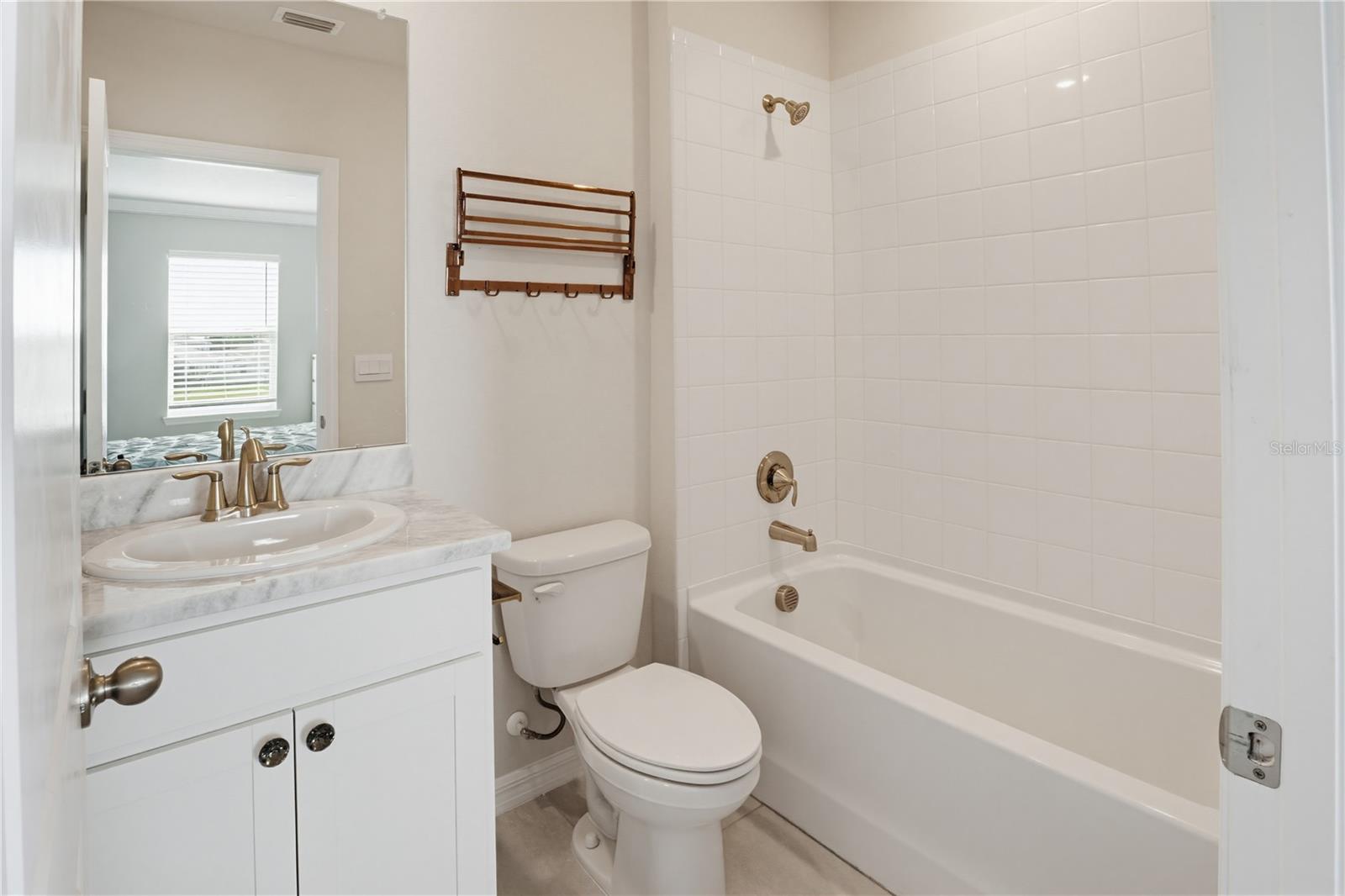 813 161ST ST E, BRADENTON, FL, 34212