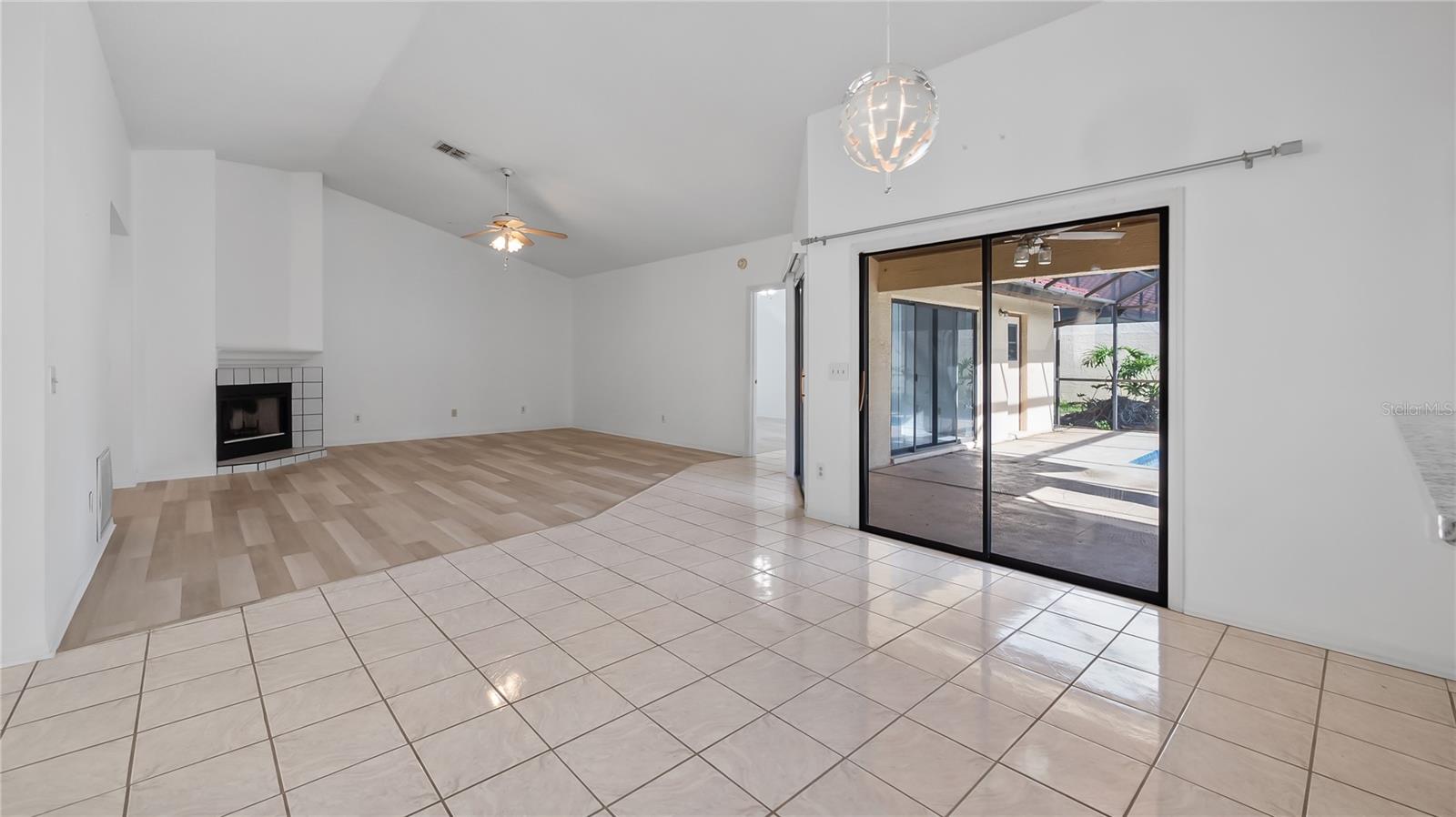 8211 BORGIA CT, ORLANDO, FL, 32836