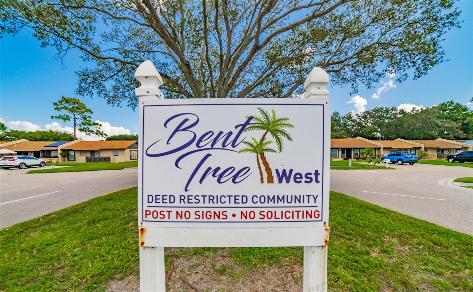 9992 86TH ST, SEMINOLE, FL, 33777
