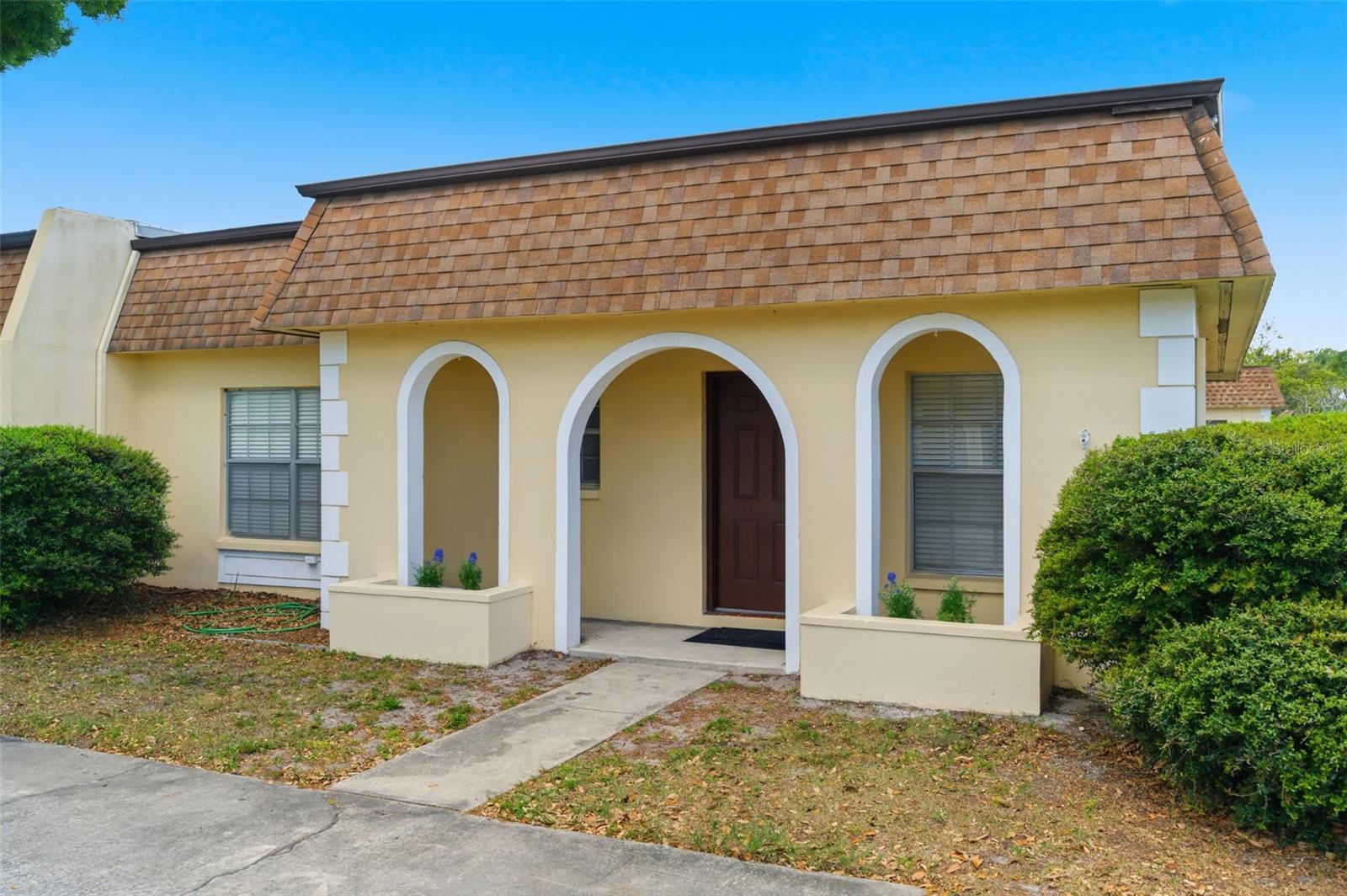9992 86TH ST, SEMINOLE, FL, 33777