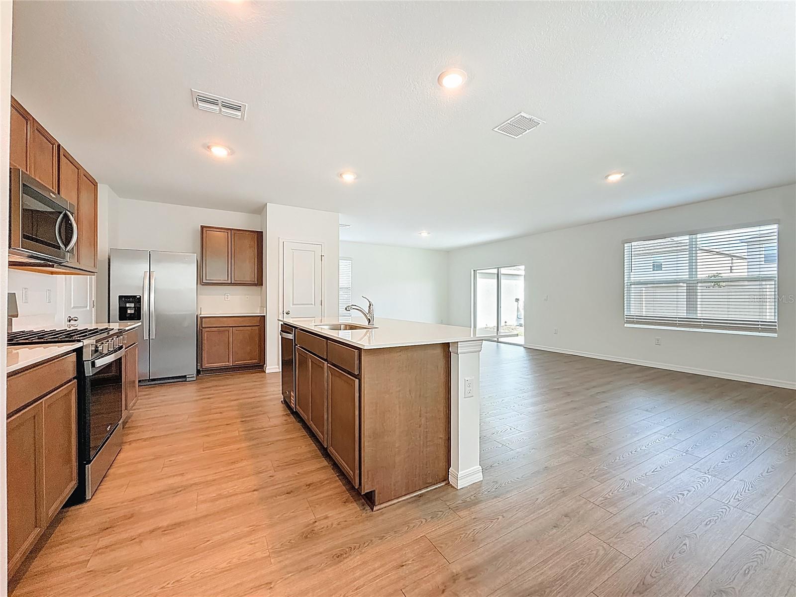 35541 KINSEY PT, ZEPHYRHILLS, FL, 33541
