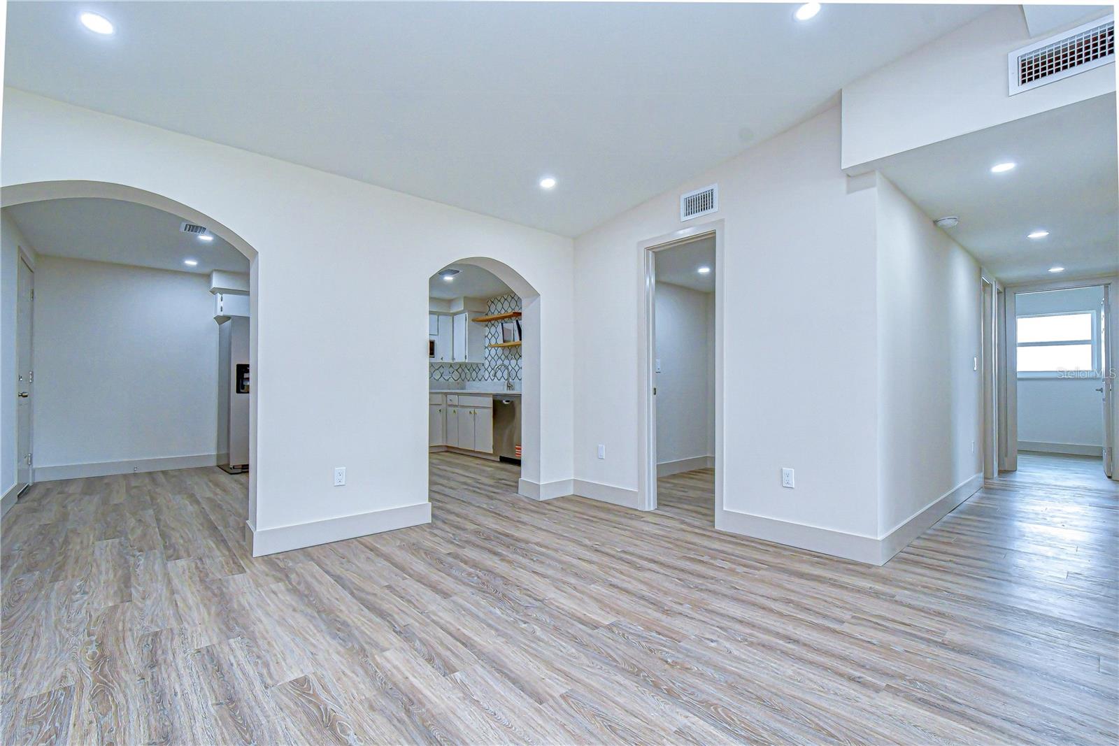 5211 S 85TH ST, TAMPA, FL, 33619
