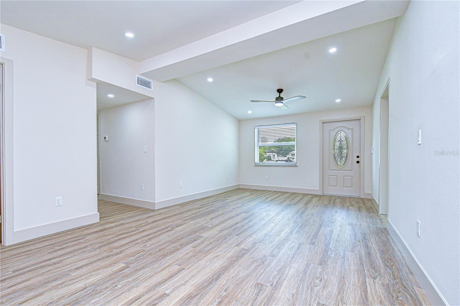 5211 S 85TH ST, TAMPA, FL, 33619