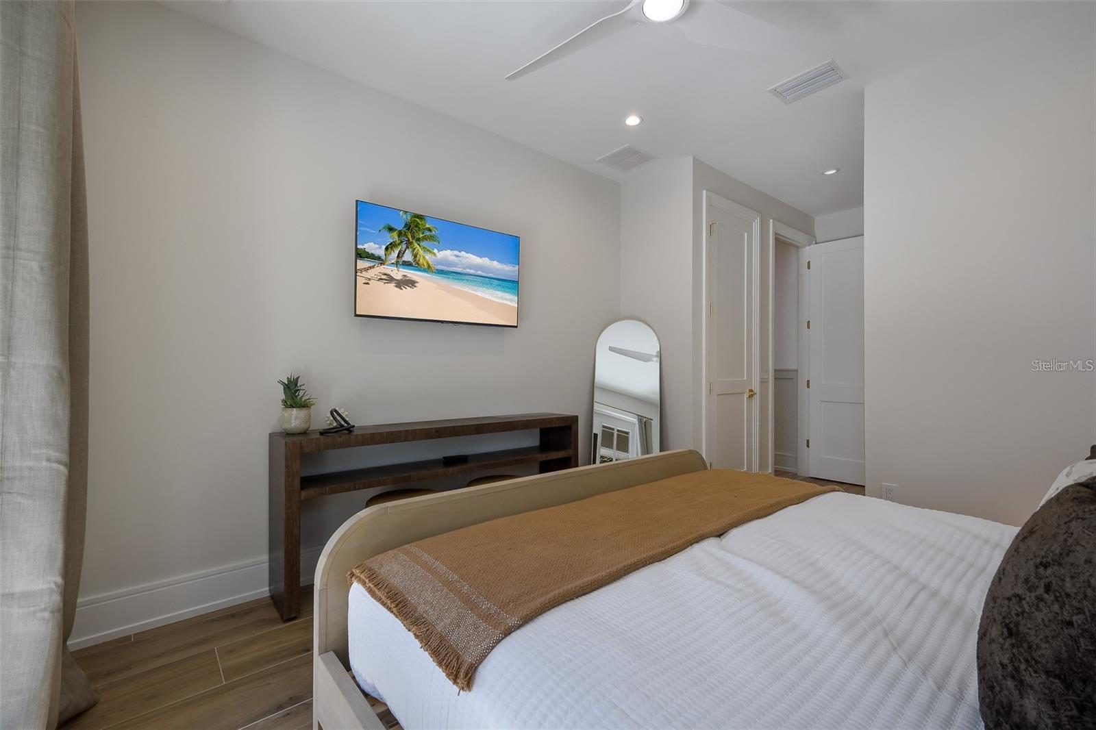 119 MCKINLEY DR, SARASOTA, FL, 34236