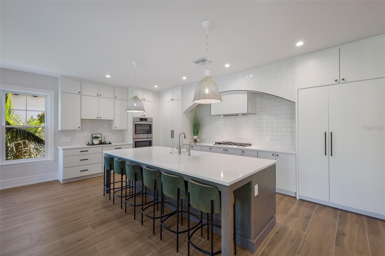 119 MCKINLEY DR, SARASOTA, FL, 34236