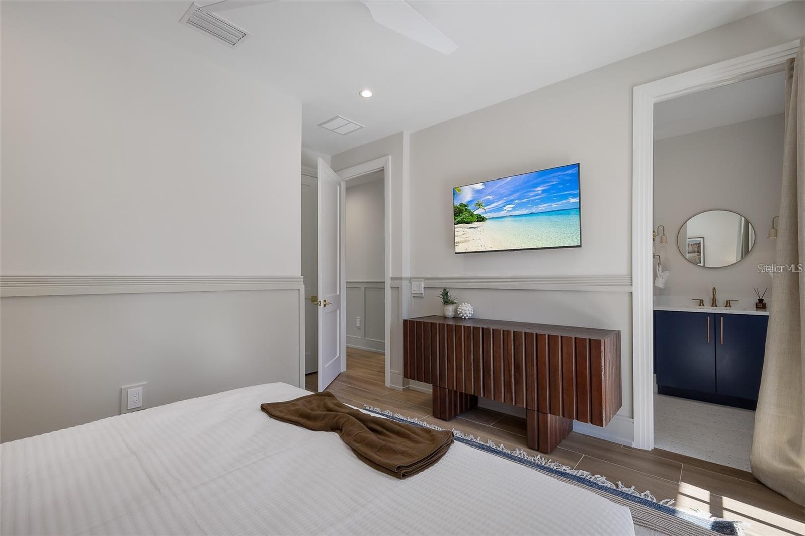 119 MCKINLEY DR, SARASOTA, FL, 34236