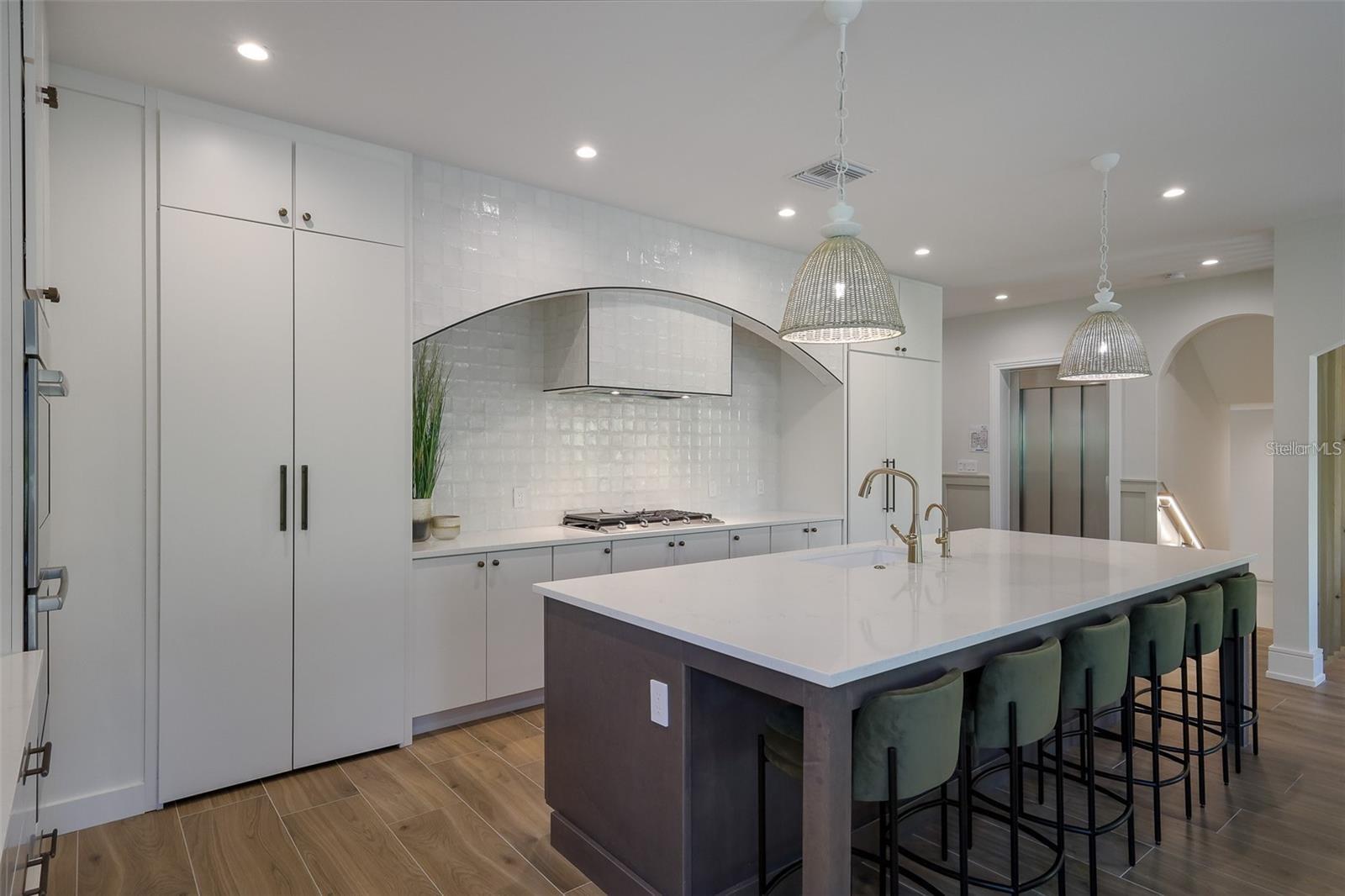 119 MCKINLEY DR, SARASOTA, FL, 34236