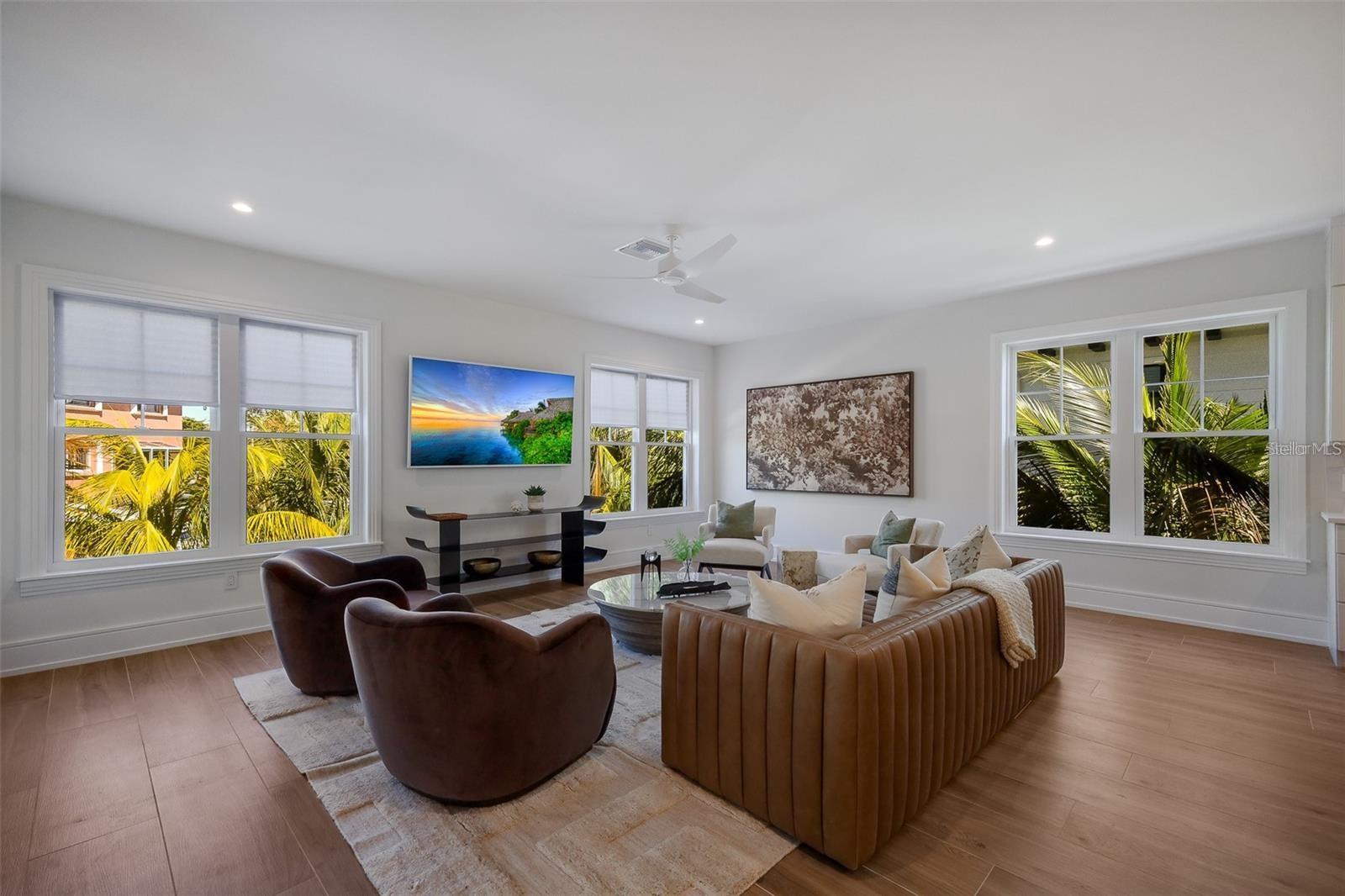 119 MCKINLEY DR, SARASOTA, FL, 34236