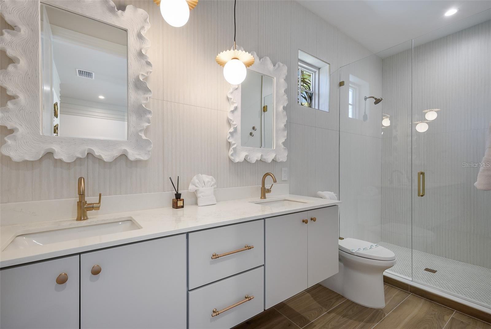 119 MCKINLEY DR, SARASOTA, FL, 34236