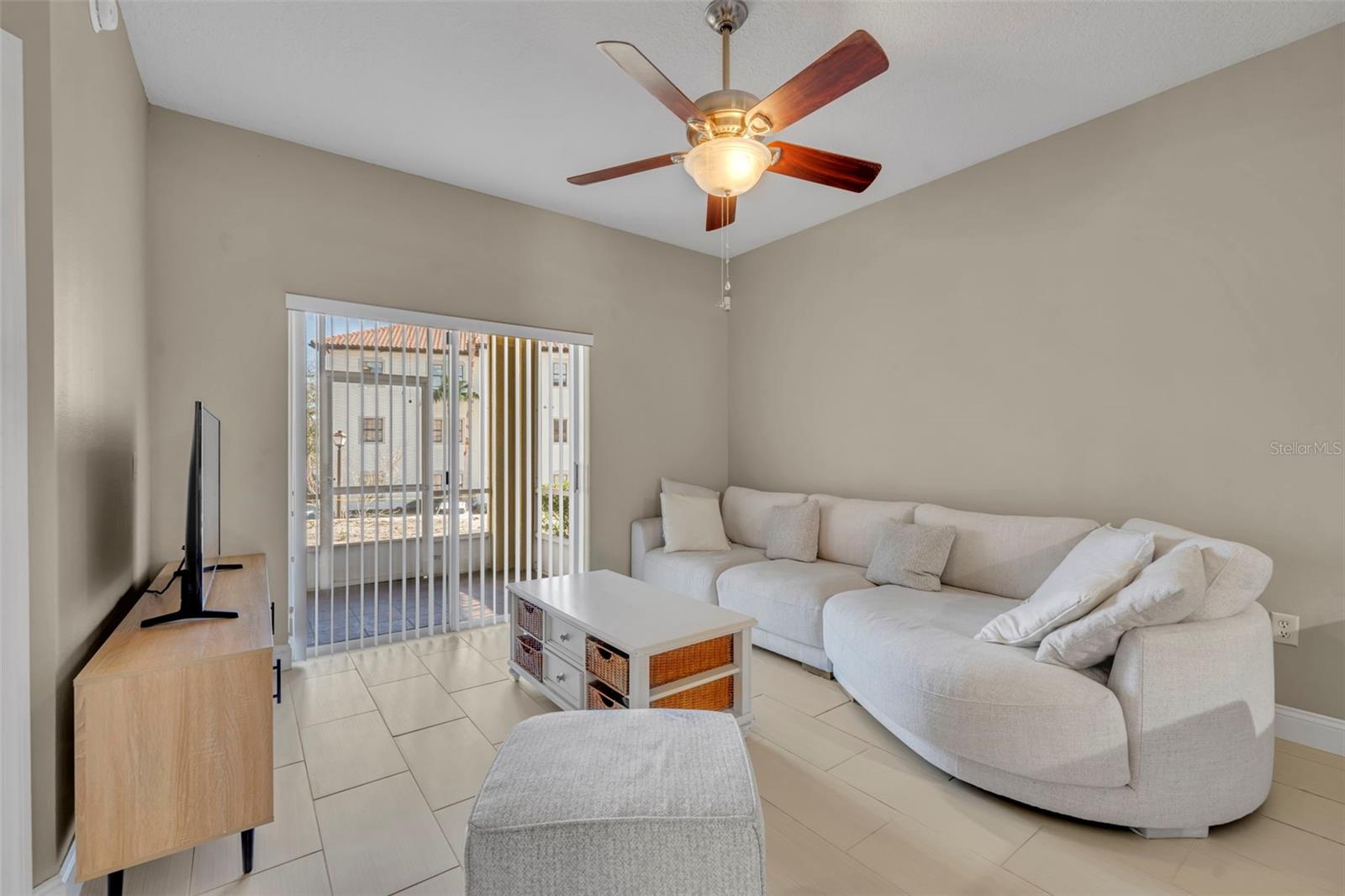 676 SANDY NECK LN #102, ALTAMONTE SPRINGS, FL, 32714
