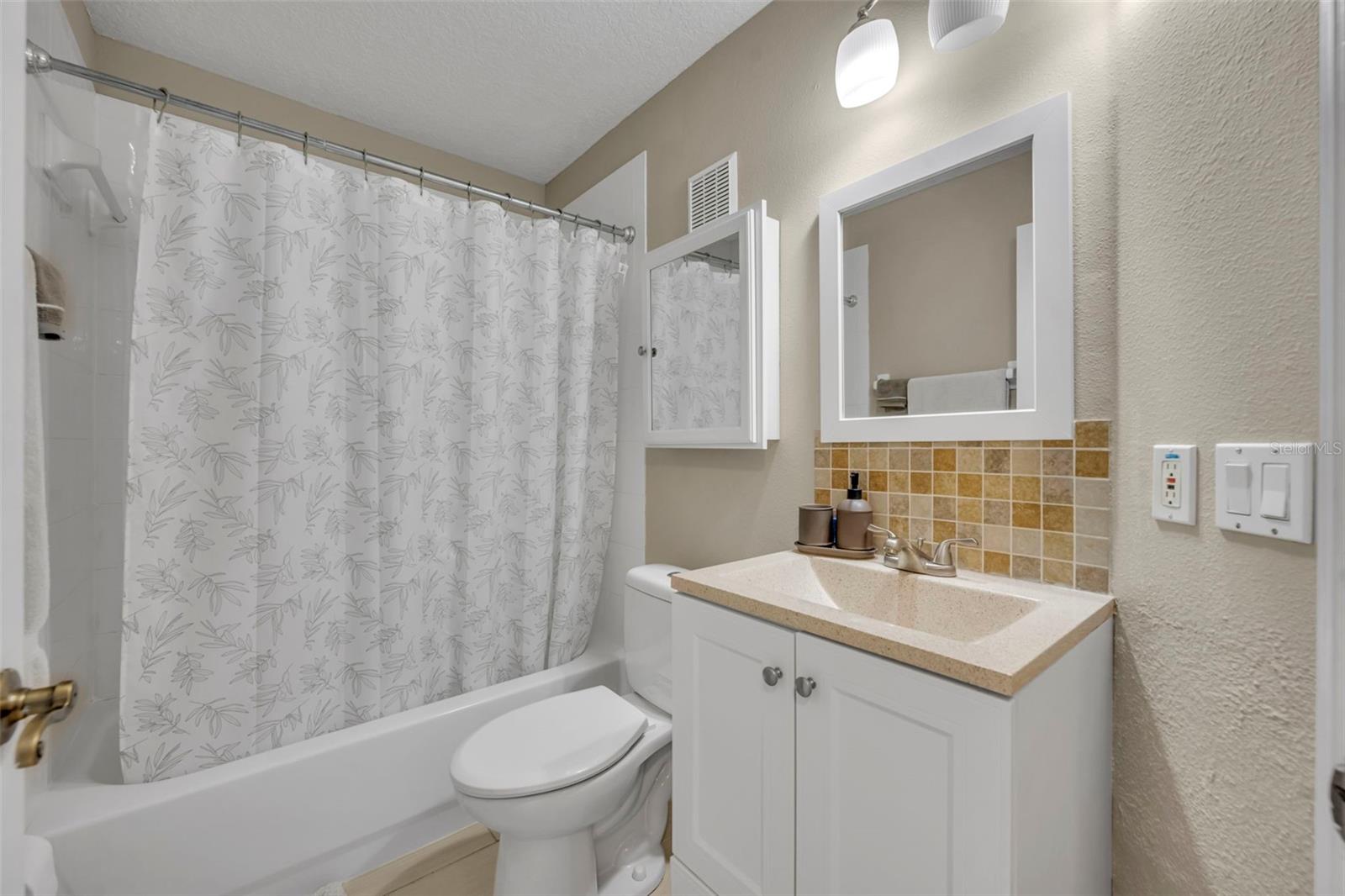 676 SANDY NECK LN #102, ALTAMONTE SPRINGS, FL, 32714