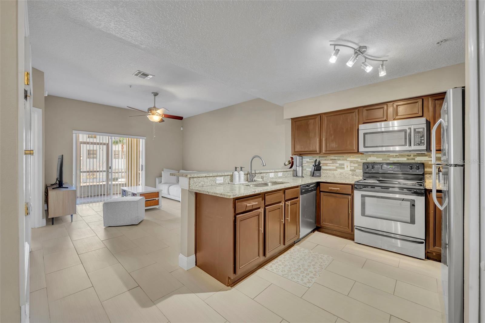 676 SANDY NECK LN #102, ALTAMONTE SPRINGS, FL, 32714