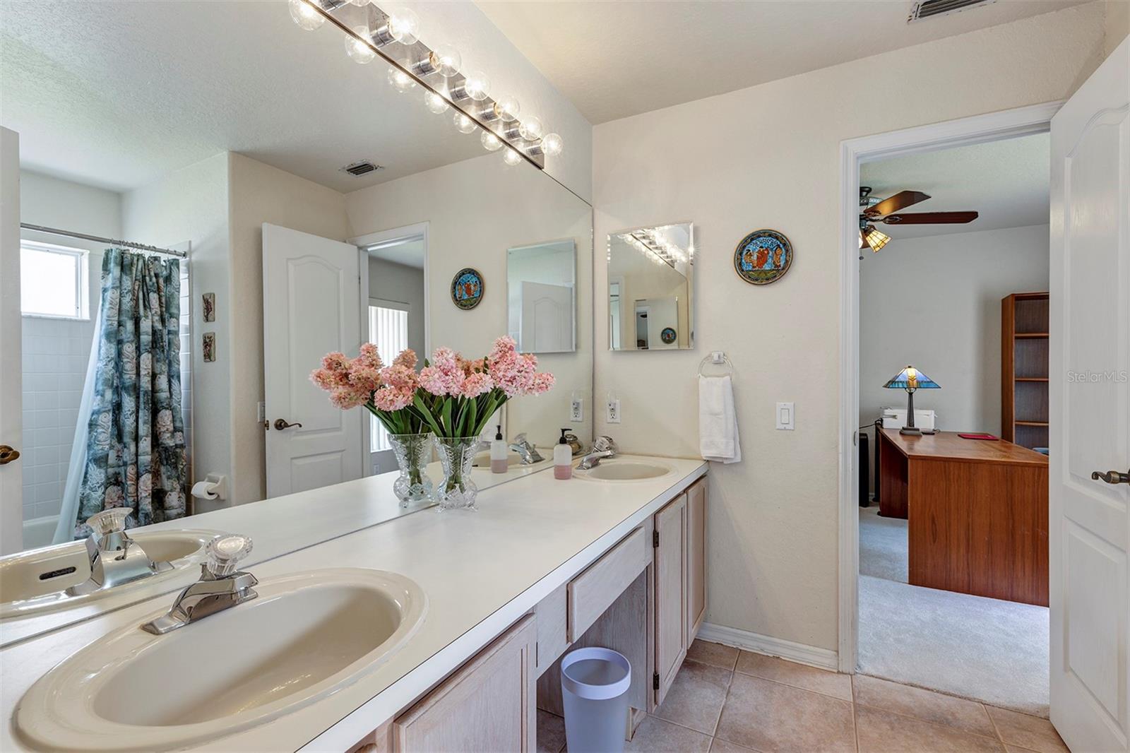 3556 AMACA CIR, ORLANDO, FL, 32837