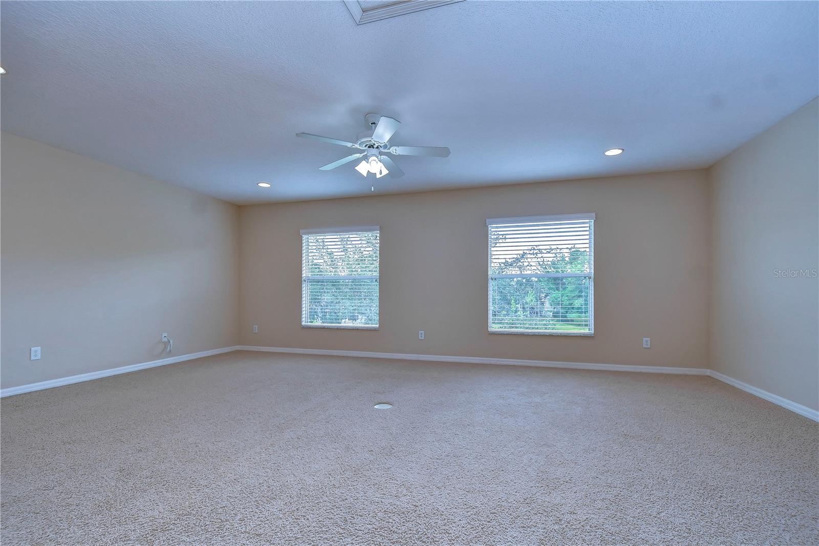 3341 GRASSGLEN PL, WESLEY CHAPEL, FL, 33544