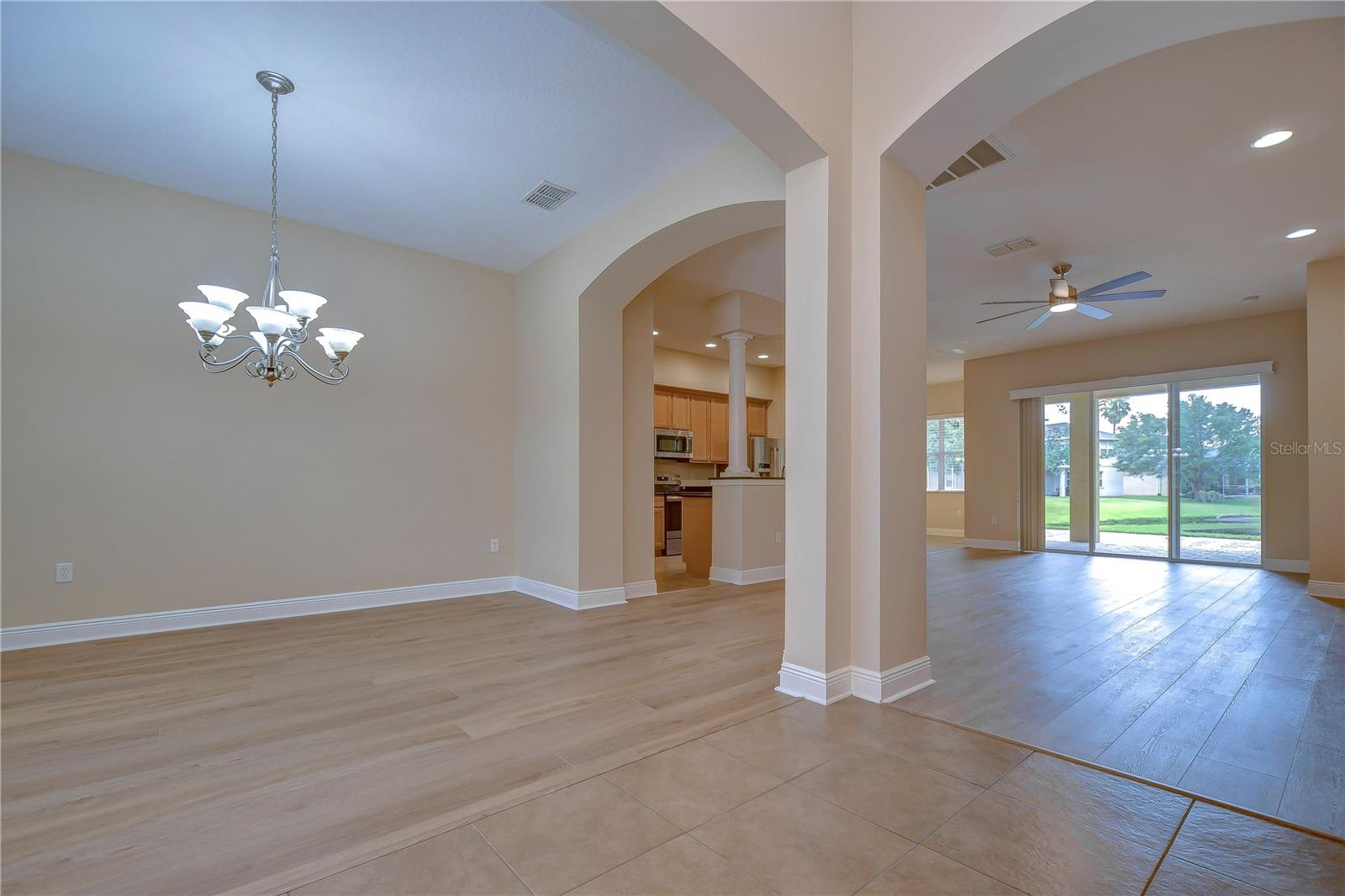 3341 GRASSGLEN PL, WESLEY CHAPEL, FL, 33544