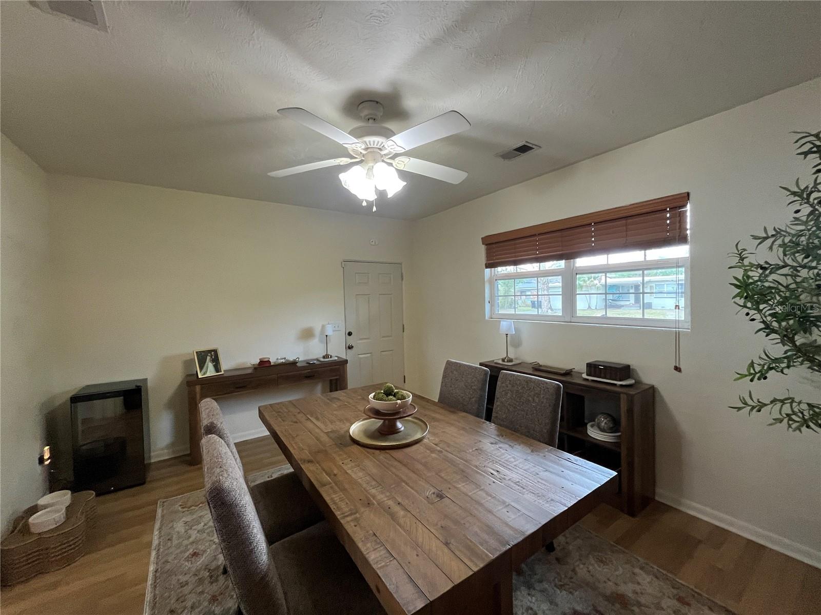 2102 SHAFFER PL, ORLANDO, FL, 32806