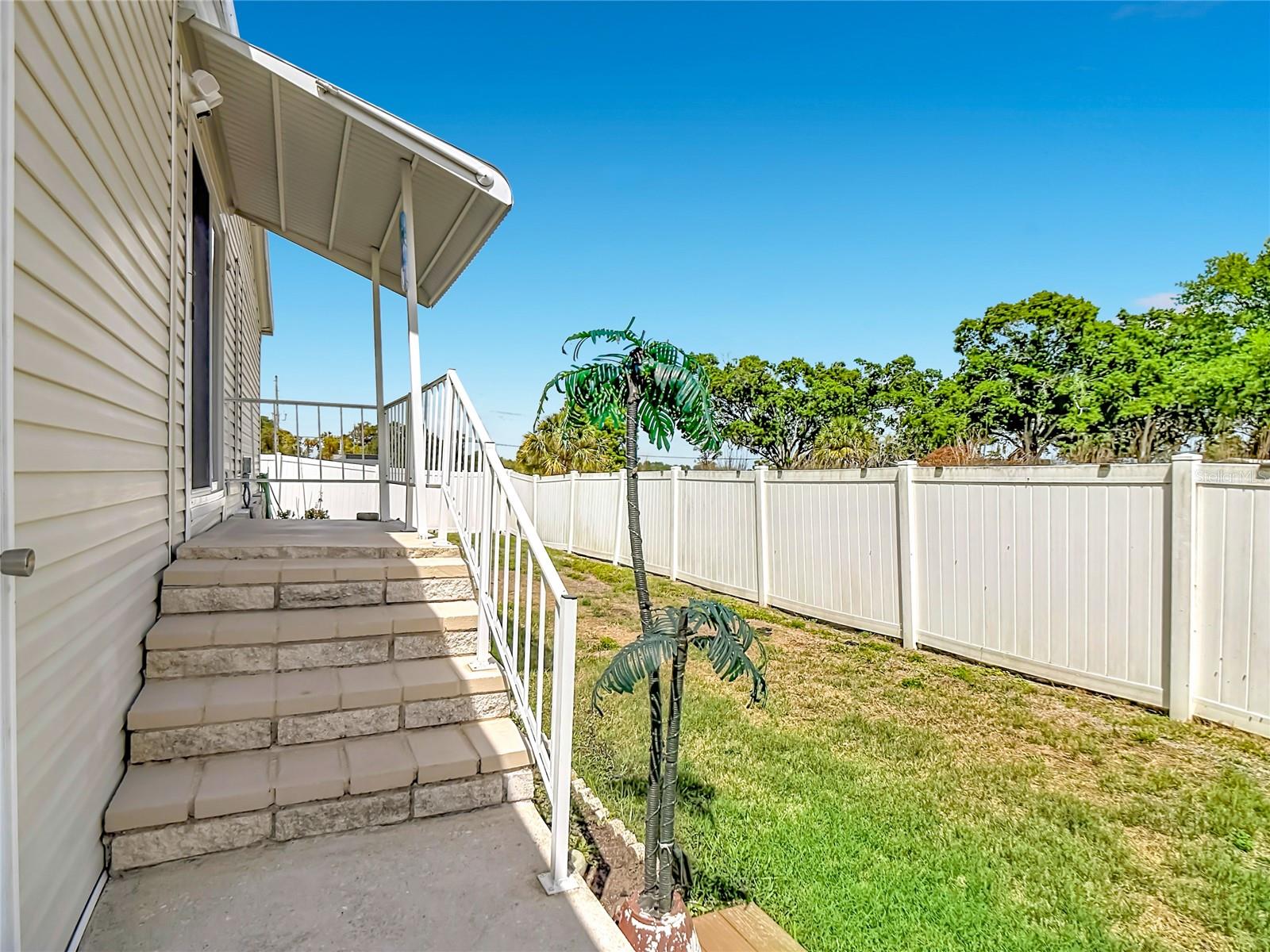 452 PAR DR, FROSTPROOF, FL, 33843