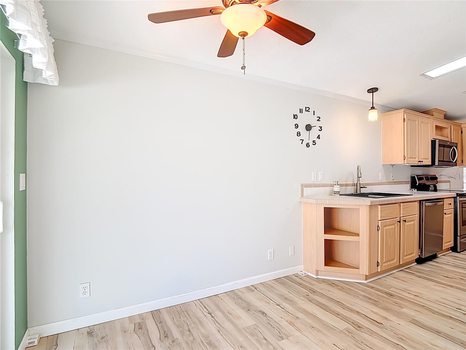 452 PAR DR, FROSTPROOF, FL, 33843