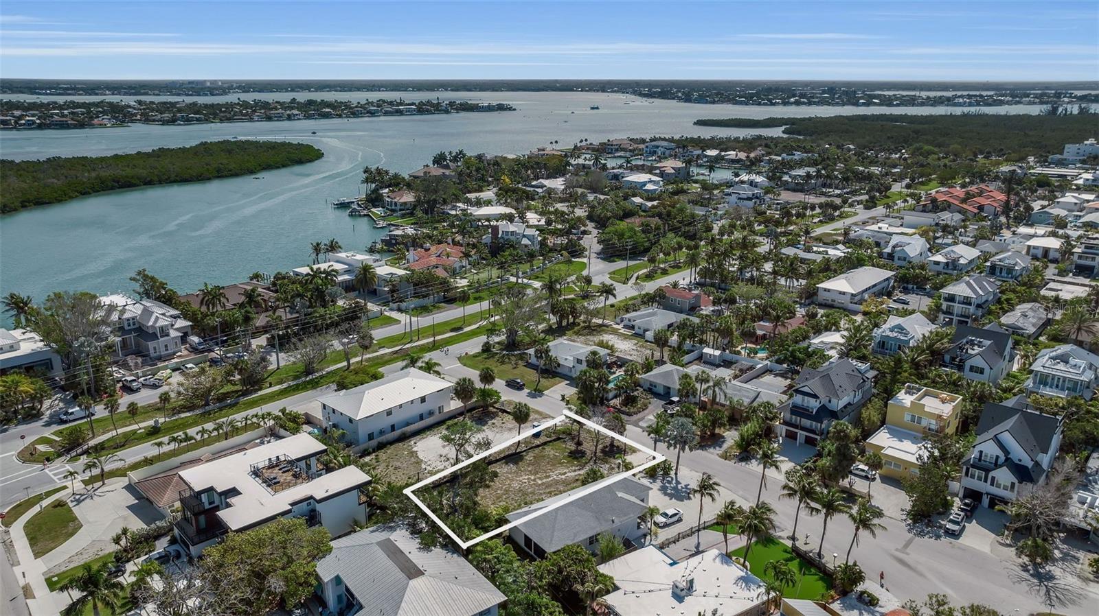243 COOLIDGE DR, SARASOTA, FL, 34236