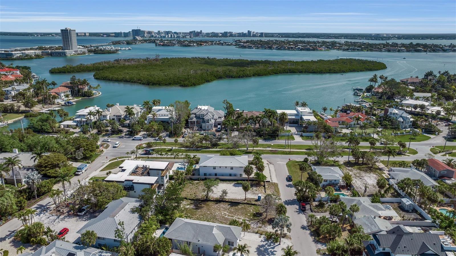 243 COOLIDGE DR, SARASOTA, FL, 34236