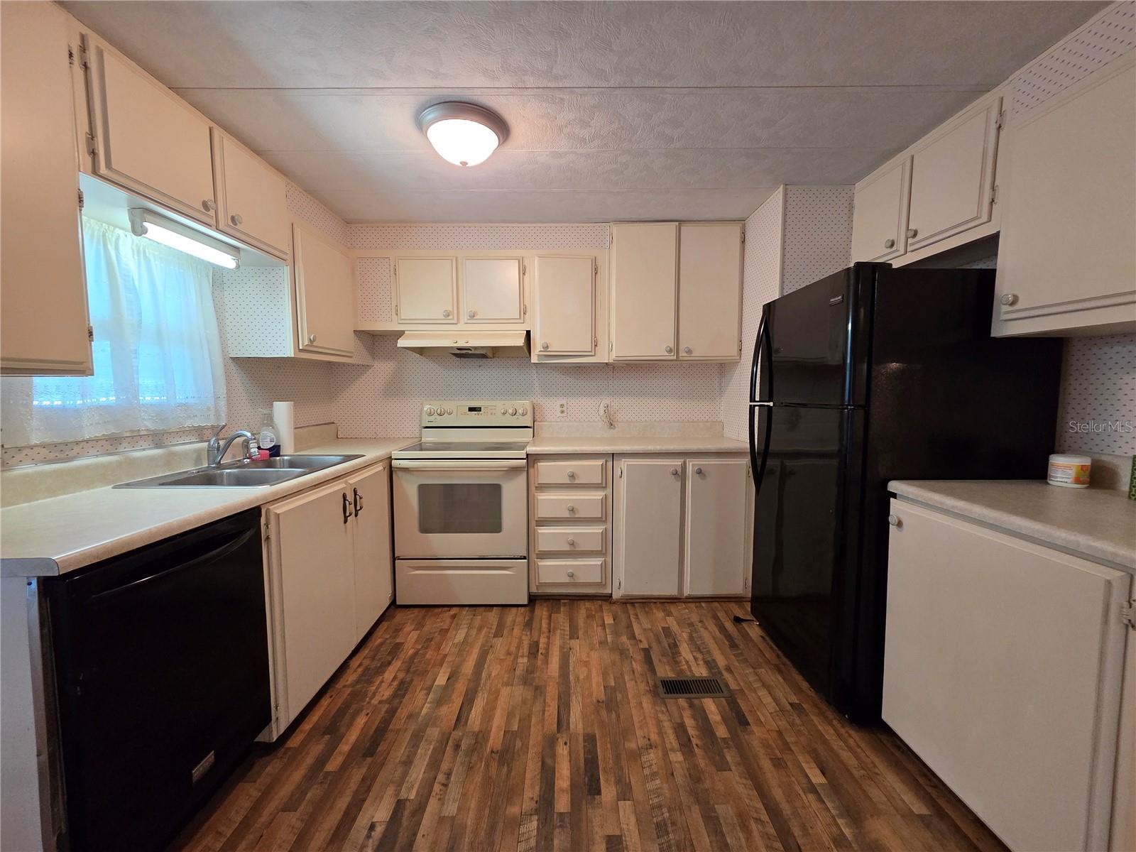 7777 46TH AVE N #36, ST PETERSBURG, FL, 33709