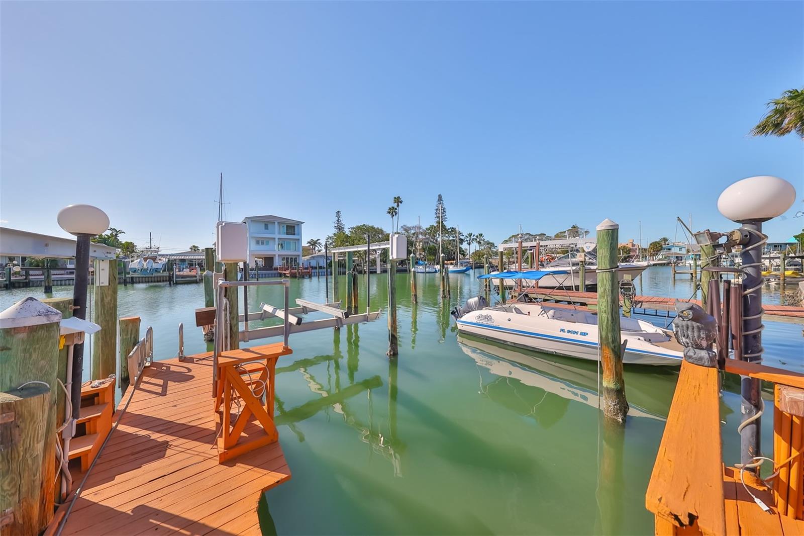 508 129TH AVE E, MADEIRA BEACH, FL, 33708