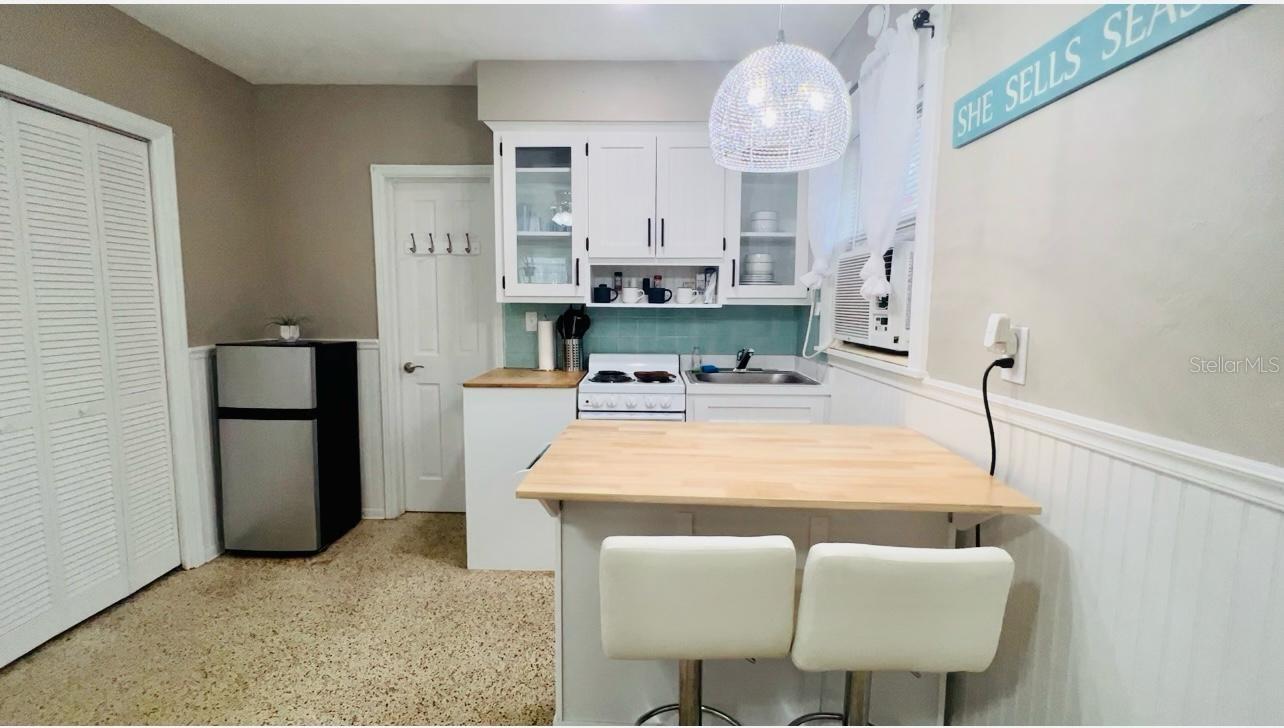 1761 SIESTA DR & 1760 WISCONSIN LN, SARASOTA, FL, 34239