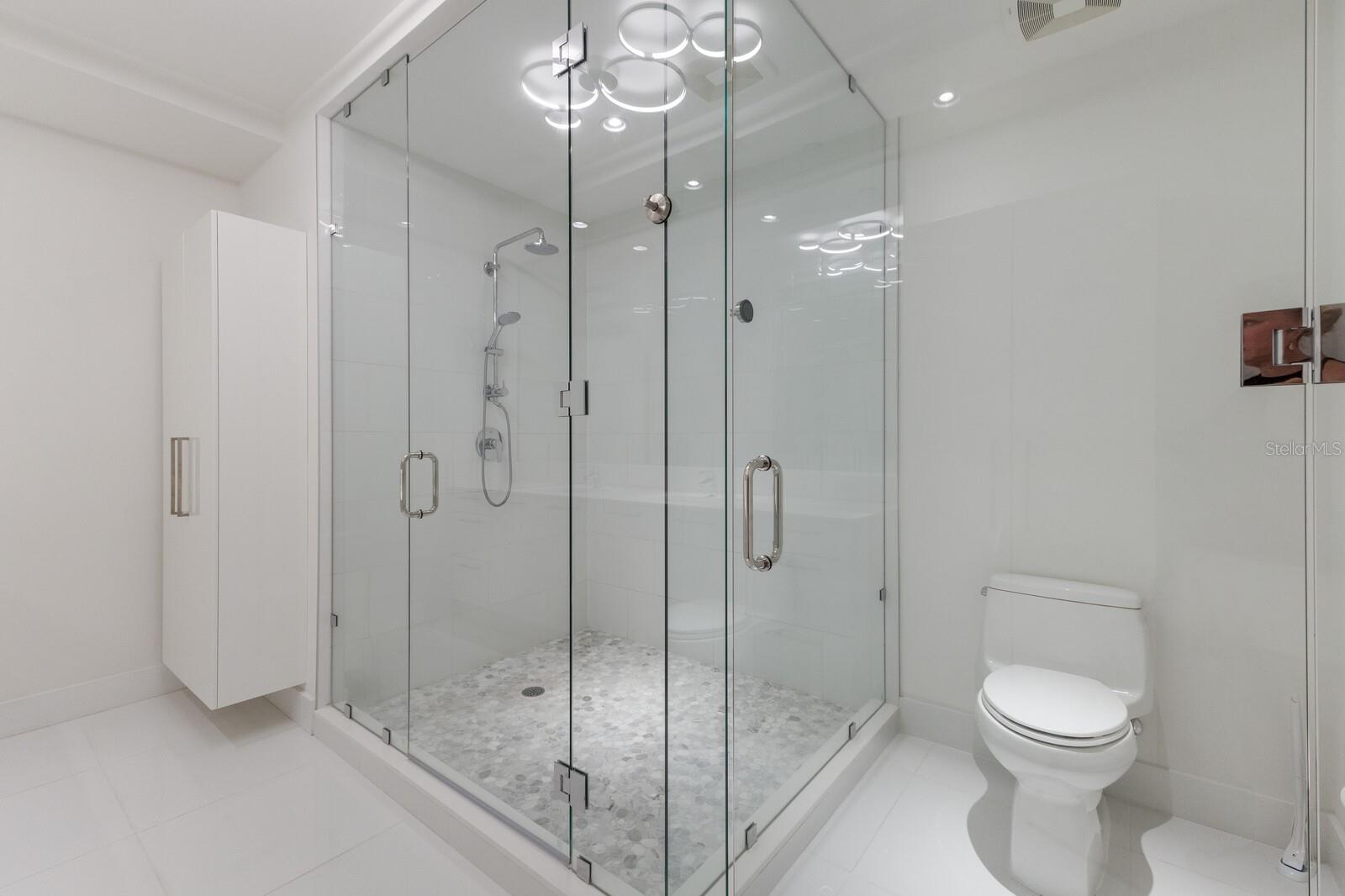 111 S PINEAPPLE AVE #1021, SARASOTA, FL, 34236